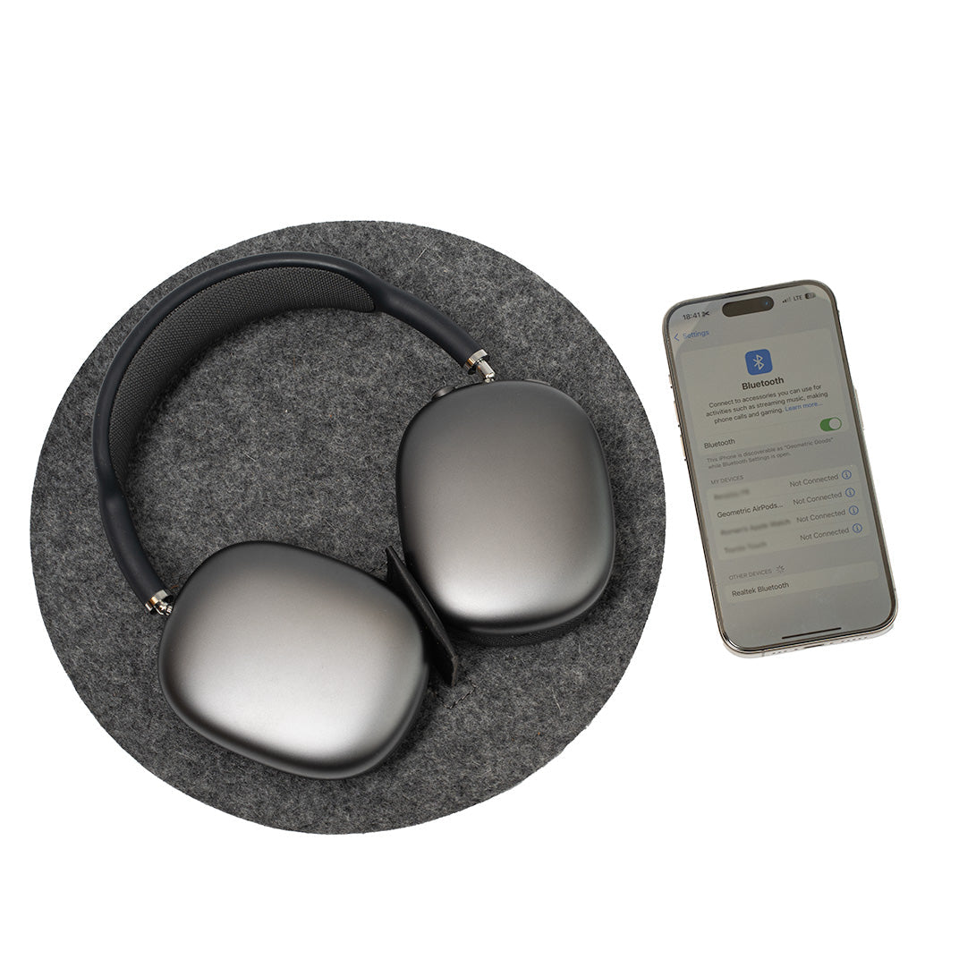 AirPods Max Rest Station